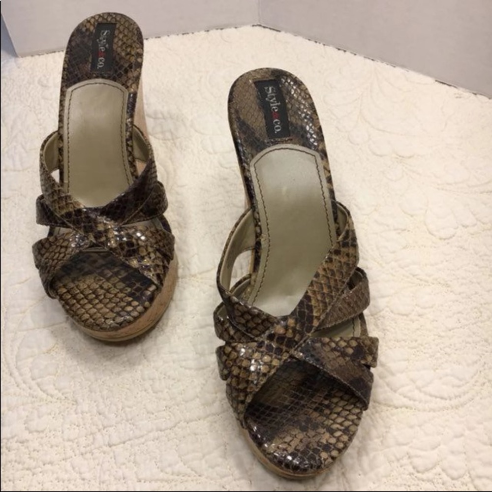 Style & Co. Wedge Heels Size 6.5 M